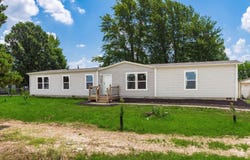 6757 London Road, South Charleston, OH 45368