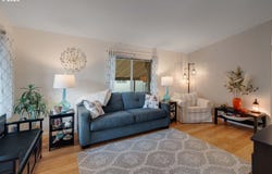 835 SE 1ST AVE, Canby, OR 97013