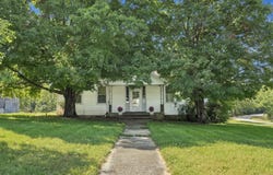 3859 Millersburg Ruddles Mill Road, Paris, KY 40361