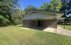 746 Winchester Dr, Waldron, AR 72958