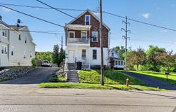 3 Young Avenue, Amsterdam, NY 12010