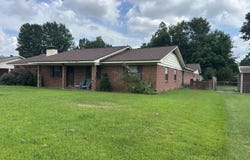 1201 E 4th Street, Carlisle, AR 72023