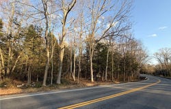 Chopmist Hill Road, Glocester, RI 02859