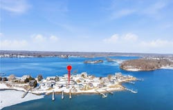 Barnacle Road, Narragansett, RI 02882