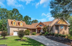 601 Sawgrass, Mcdonough, GA 30253