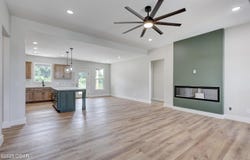 2221 Harlow Street, Carthage, MO 64836