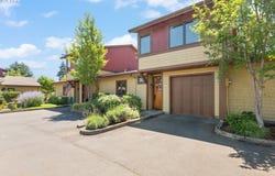 1425 PERDUE LOOP, Eugene, OR 97401
