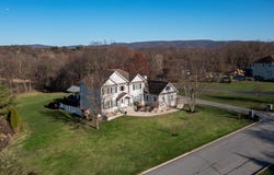 107 Denniston Drive, New Windsor, NY 12553