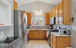 579 Thornhill Court Court, Belleville, MI 48111