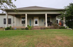 210 Hopkins, Alba, TX 75410