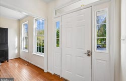 35580 SASSAFRAS DR, ROUND HILL, VA 20141