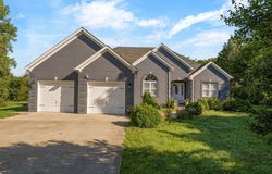 9750 Russellville Road, Bowling Green, KY 42274