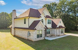 2343 Bates St., Longview, TX 75602