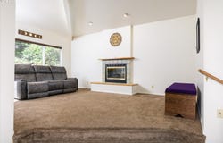 1975 W 34TH AVE, Eugene, OR 97405