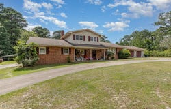 707 Ridge Drive, Goldsboro, NC 27530