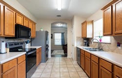 104 Whirling Eddy CV, Hutto, TX 78634