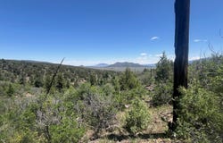 111 Cerro Montoso Rd, Taos, NM 87571