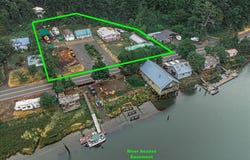959 Siletz Highway, Lincoln City, OR 97367
