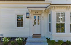 6 Washington Avenue, Provincetown, MA 02657