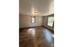 467 N HARRISVILLE Rd, Harrisville, UT 84404