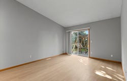 2187 Cleveland Way S, Cambridge, MN 55008