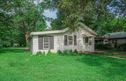 1655 Eastwood Avenue, Evansville, IN 47714