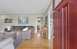 4224 NE Clairmont Drive, Knoxville, TN 37918