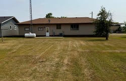 118 Badger St S, Wishek, ND 58495