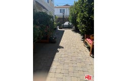 433 S Doheny Dr, Beverly Hills, CA 90211
