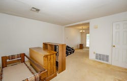 19 Clipper Ct, Atlantic City, NJ 08401