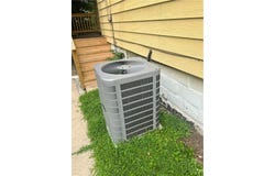 1735 Kimball Ave, New Kensington, PA 15068