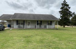 1809 Moscow Avenue, Hickman, KY 42050