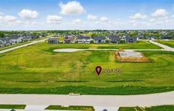 635 Rock Ridge Rd, Tiffin, IA 52340