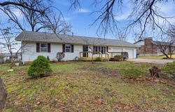 1007 Lawson Avenue, Eldon, MO 65026