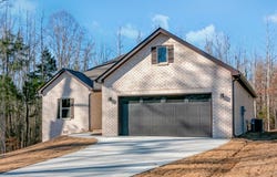 96 Mockingbird Lane, PARIS, TN 38242
