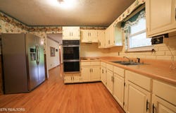 160 Rector Drive, Harrogate, TN 37752
