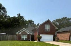 182 Gloucester Drive, Midway, GA 31320