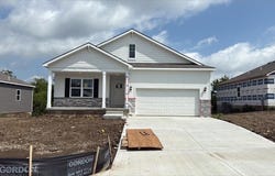 2210 Creek View Lane, Raymore, MO 64083