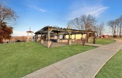 2982 Harvey Bowden Rd, PARIS, TN 38242