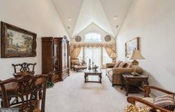 15 LADY SLIPPER LANE, LANGHORNE, PA 19047