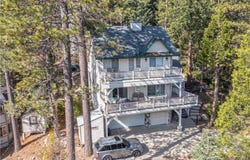 212 N Fairway Drive, Lake Arrowhead, CA 92352