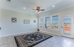 300 Magan Ln, Jarrell, TX 76537