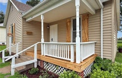 1407 Lipper Avenue, Higginsville, MO 64037