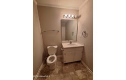 2370 Vineyard Drive, Winterville, NC 28590