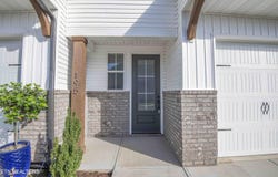 195 Harper Village Way, Lenoir City, TN 37771