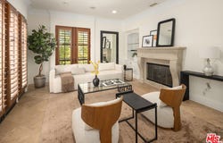 587 Entrada Dr, Santa Monica, CA 90402
