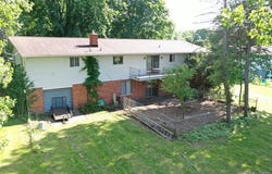 1154 Beth Drive, Lapeer, MI 48446