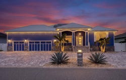 704 EAGLE Lane, APOLLO BEACH, FL 33572