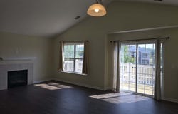 2401 Echelon Circle, Matteson, IL 60443