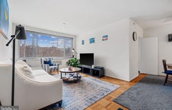 4200 CATHEDRAL AVENUE NW, WASHINGTON, DC 20016